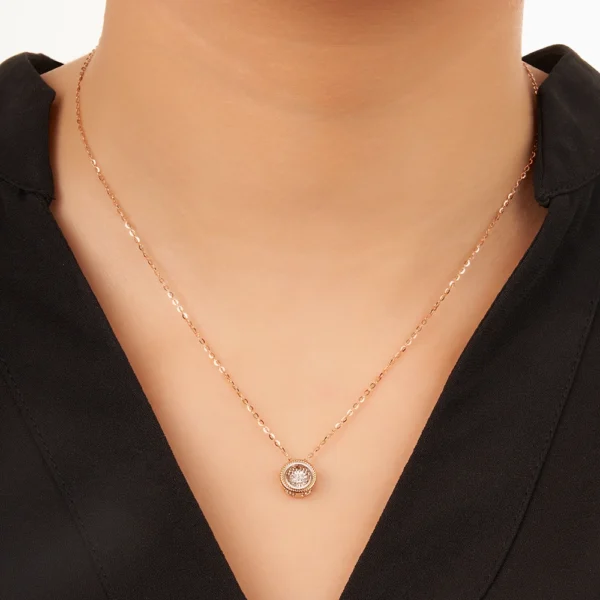 Omnia Necklace
