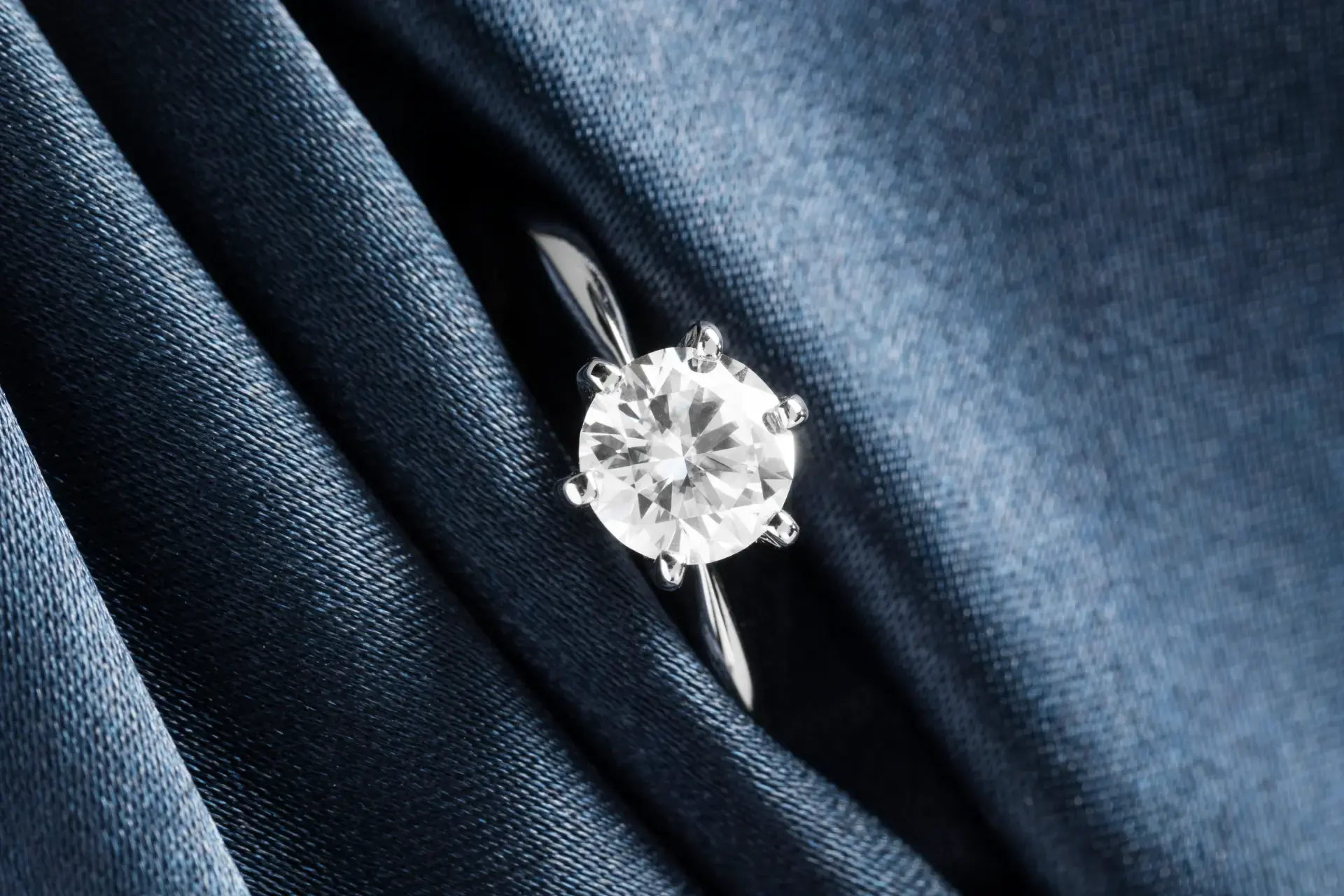 Natural and Lab Grown Diamonds