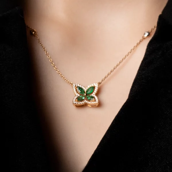2_Kooheji_Jewellery_Fajer_Collections_Necklace_PG_K003-001-000220-EMR-P-PK-OO-SI-G-H