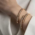 أساور الذهب والألماس